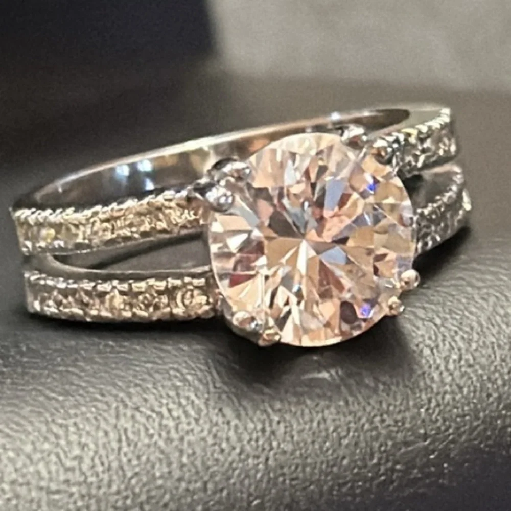 Round Turmaline With Rhodium Plated Silver-Tone Size 8.5 Ring